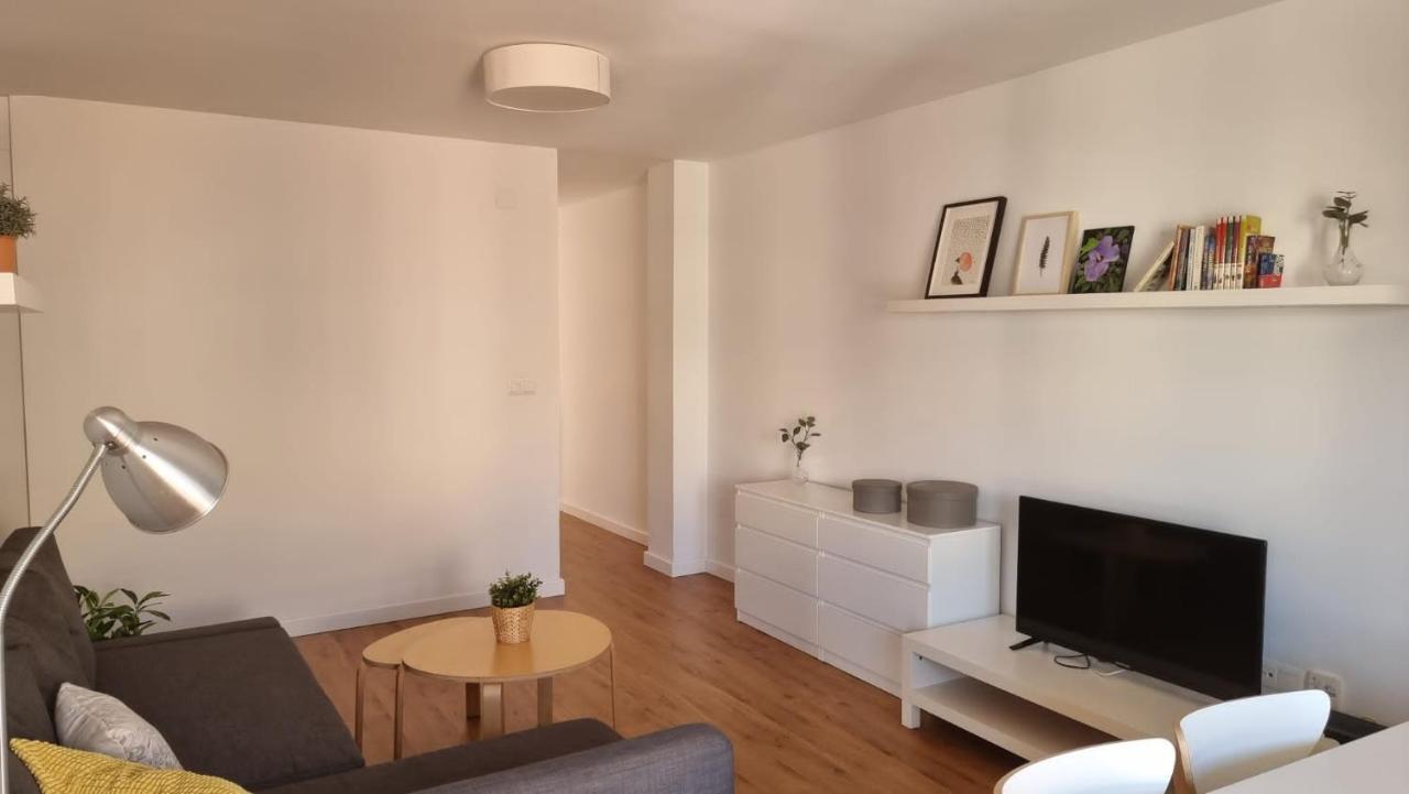 نيرخا Piso Centrico Reformado / Apartment In The Center المظهر الخارجي الصورة